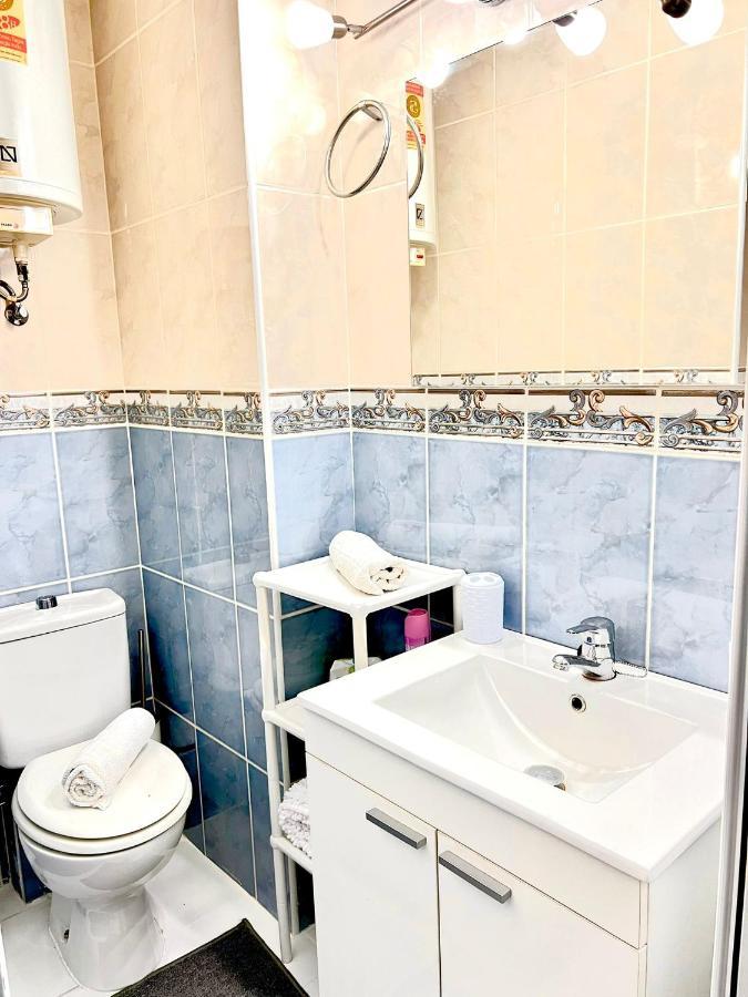 Studio Touristique Iris Apartment Benalmadena Ngoại thất bức ảnh