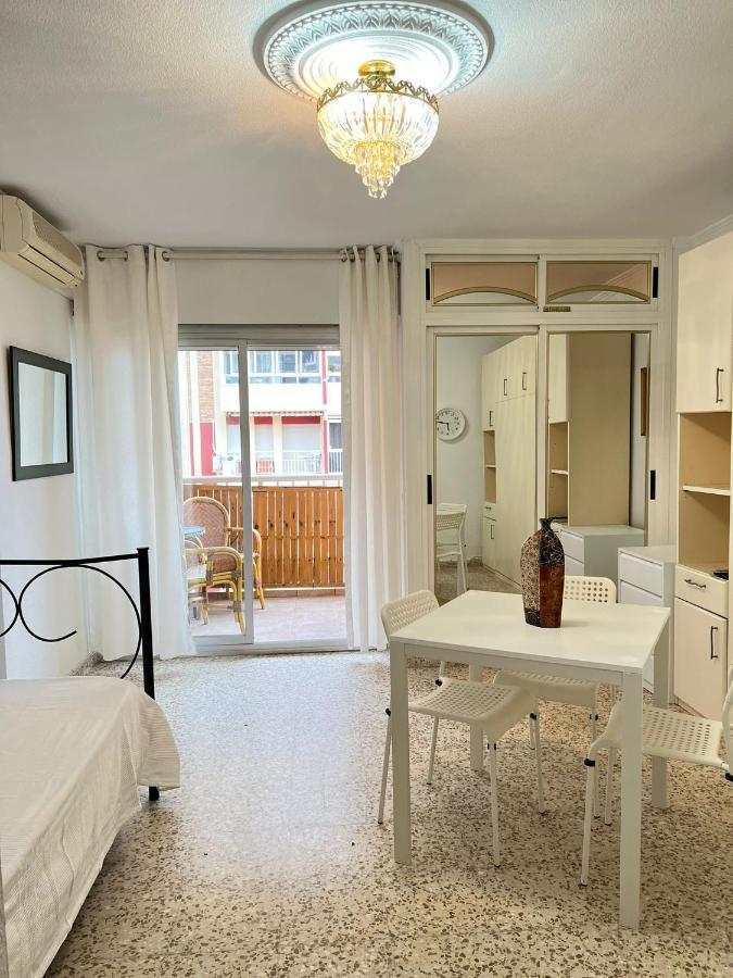 Studio Touristique Iris Apartment Benalmadena Ngoại thất bức ảnh